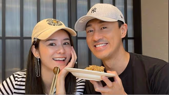 張馨月曬與林峯網球對決照，夫妻檔運動甜蜜，引發熱議