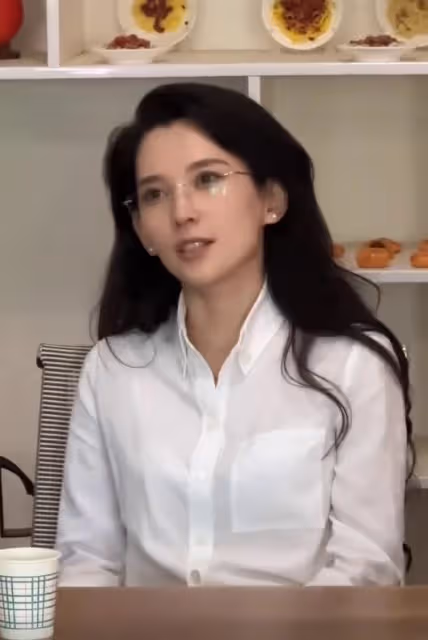 汪峰發新歌示愛森林北,歌詞直白且熱烈,或在演唱會上演求婚戲碼