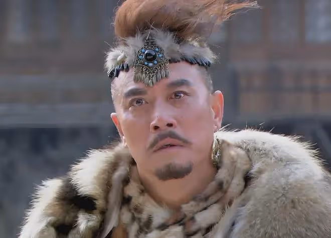 外公是影帝,舅舅是陳佩斯,爸爸是「趙雲」,她卻是「網紅」?