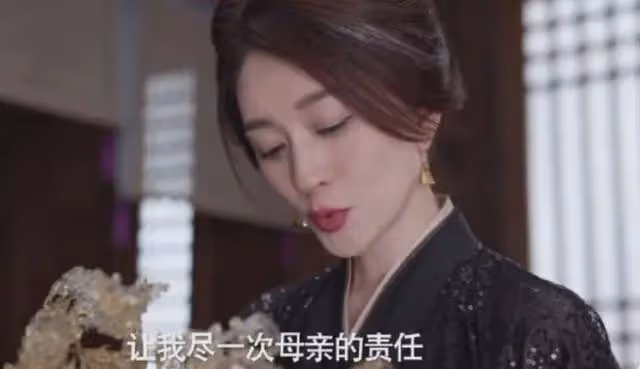 年近半百卻風韻猶存，「不老女神」李小冉，真的是年齡越大越驚艷
