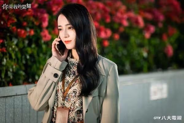 楊洋「藏明星身分」線上打電玩 迪麗熱巴曝他真實私下貌