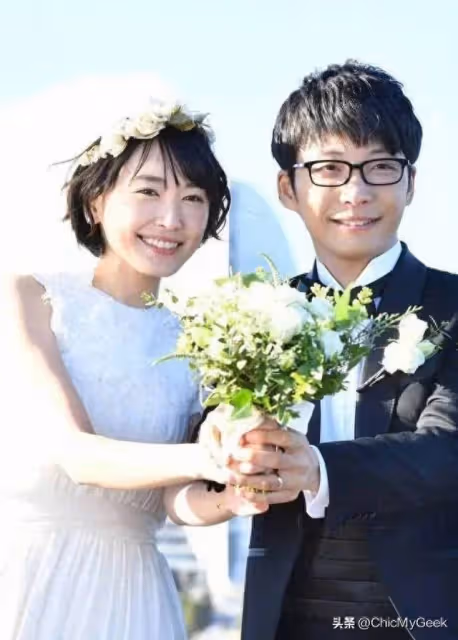 星野源遭爆出軌女主播，老婆新垣結衣罕見親自出面闢謠！