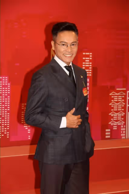 TVB視帝宣布離婚後首次公開露面，強調與前妻分開不涉及第三者