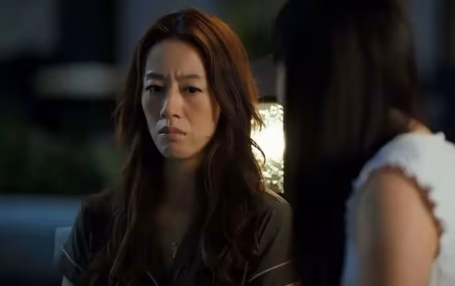 41歲前TVB女星被指靠父親上位,曾嫁兩億闊少離婚收場,再婚收穫幸福