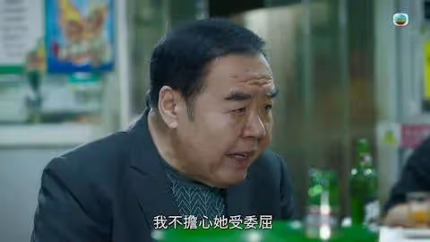 TVB老戲骨縱橫娛圈47年,自爆因貪慕虛榮入行,哽咽感激恩人周潤發
