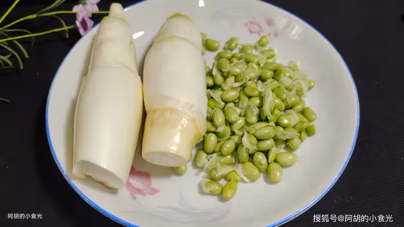 鮮毛豆和它絕配,後悔沒早發現!一燙一拌鮮到飛起,一口瞬間開胃、滿口清爽