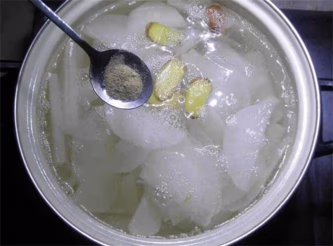 秋冬季的白蘿蔔湯真好喝,這樣做湯鮮味美,我家一周吃六次