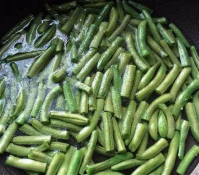 白水四季豆怎麼煮?試試這種做法,營養豐富,清淡解油膩