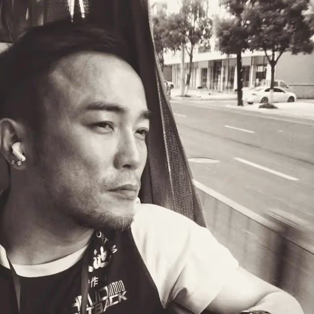 TVB前綠葉演員自曝當年工資低，僅1000元工資，曾因身無分文而不敢出門