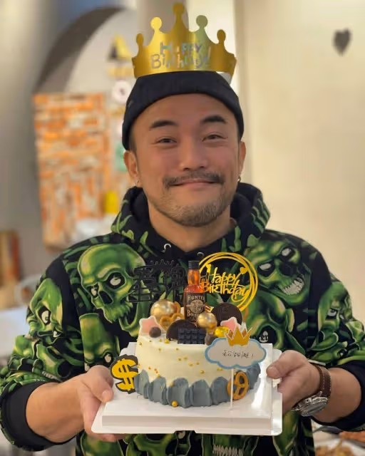 TVB前綠葉演員自曝當年工資低，僅1000元工資，曾因身無分文而不敢出門