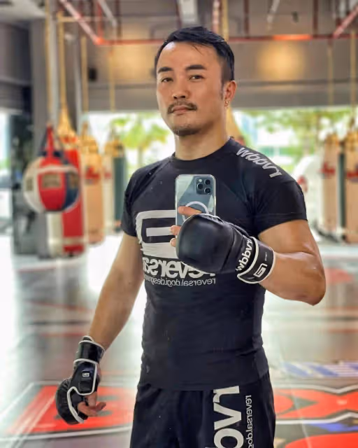 TVB前綠葉演員自曝當年工資低，僅1000元工資，曾因身無分文而不敢出門