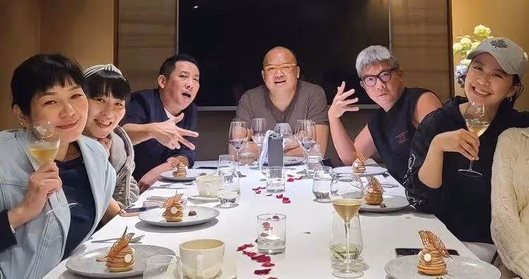 明金成54歲冥誕孩子開始學說話！黃小柔追悼「想念有你大笑的每個地方」