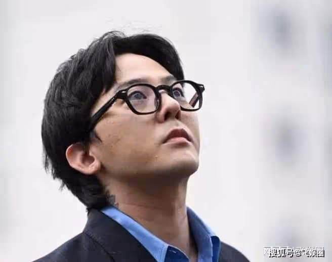 權志龍前往警局戴7000元眼鏡,網友表示願意購買,品牌方:從未想過的宣傳方式