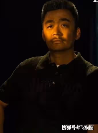 梁朝偉憑藉一部爛片《無名》獲獎,面無表情就是內心豐富,誰管演得好不好?