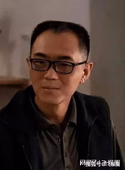 梁朝偉憑藉一部爛片《無名》獲獎,面無表情就是內心豐富,誰管演得好不好?