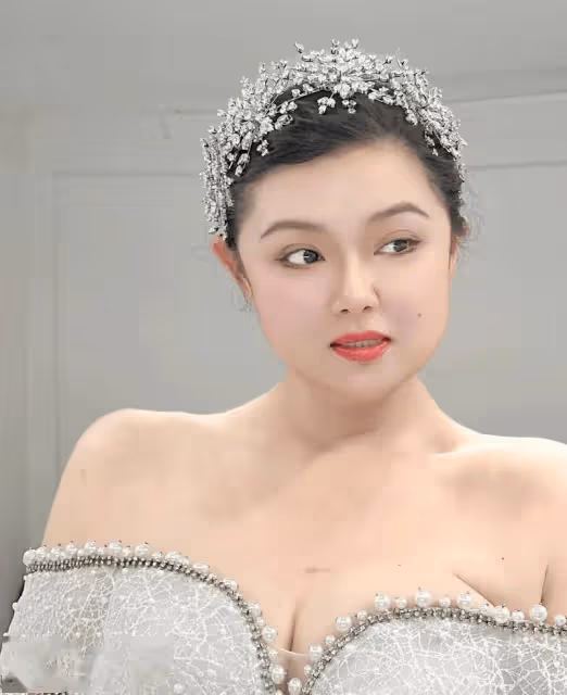 前TVB女星大曬穿粉紅裙露肩照！體重曾達到26斤，如今大變女神