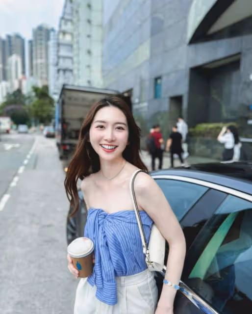 TVB帥氣男星被小13歲模特女友，狠心單方面宣布分手！又火速戀上集團董事