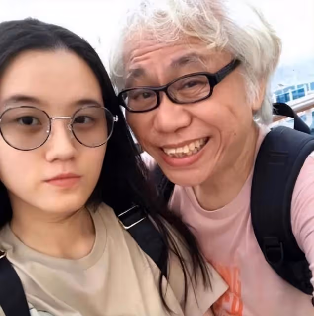 李坤城妹妹透露，28歲林靖恩變得瘋癲，患上精神病後四處流浪