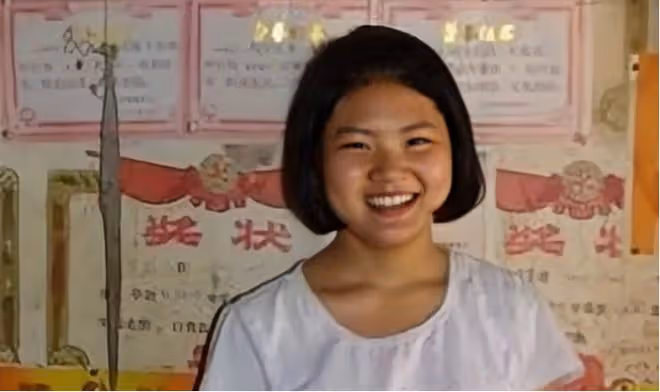 安徽光棍兄弟為養棄嬰,裝一車土僅賺3元,多年後女嬰拚命反哺