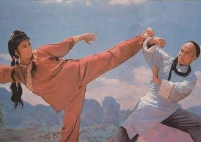 原來他早已去世！曾是武術冠軍，演惡人走紅，37歲拍戲時病逝