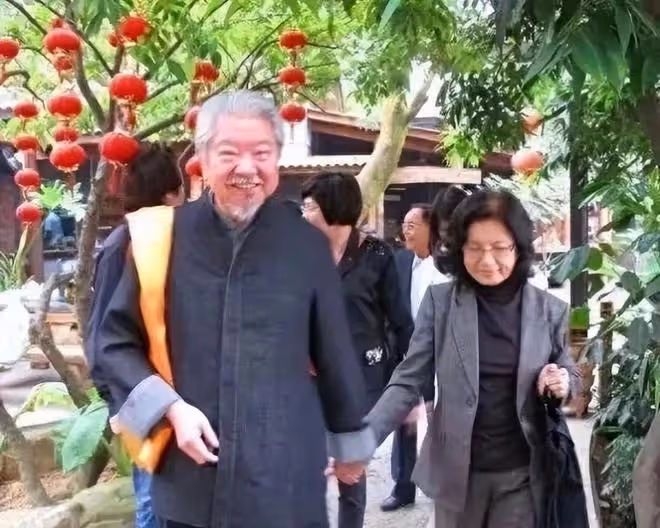 82歲港星無兒無女不後悔,看他的養老生活,才知道明星為何丁克