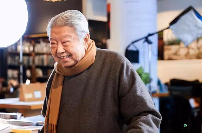 82歲港星無兒無女不後悔,看他的養老生活,才知道明星為何丁克