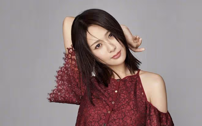 明星點評:肖戰、楊紫、何炅、趙露思、炎亞綸、吳謹言