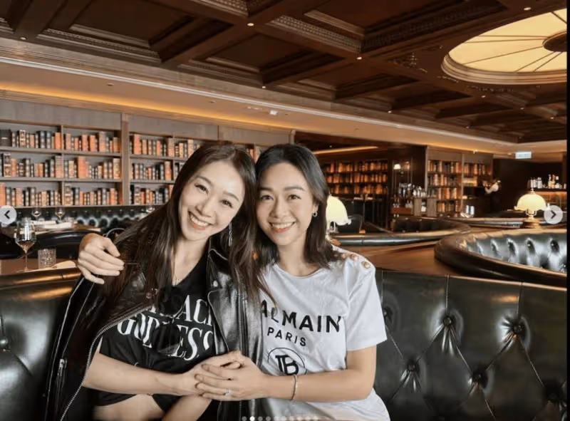 黃心穎婚後近照曝光!容光煥發搭老公肩!稱準備好做媽媽