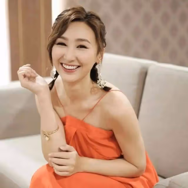 因惹火身材而被批「零演技」!TVB力捧花旦卻因一巴掌火出圈