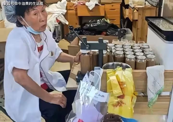 南京手沖咖啡韓阿姨涼了:她至今不明白,為什麼沒人排隊了
