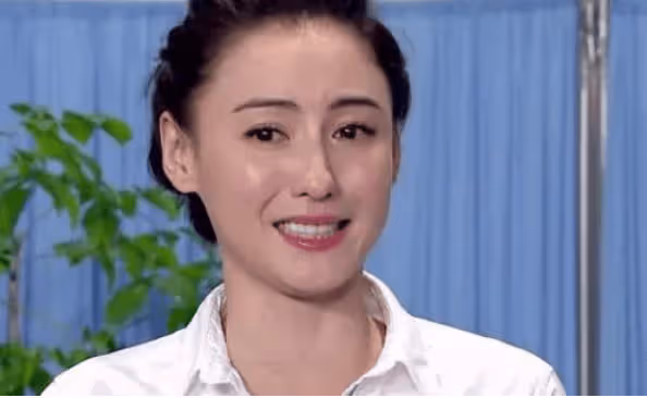 誰也沒想到,聽聞前妻張柏芝生病時,謝霆鋒立馬離開王菲