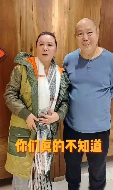 63歲蔡明一胖毀所有,穿大棉襖差點認不出,油膩大媽味好重!