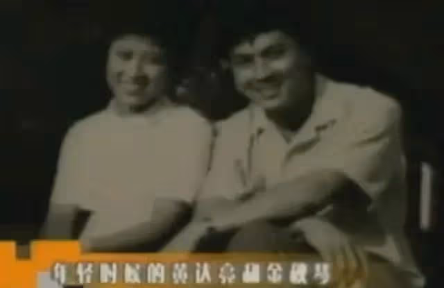 原來他早已離世！照顧患癌妻子43年，自己卻不幸猝死片場
