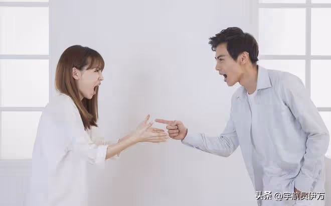 母親為逼女婿放棄陪嫁,讓我跟其他男人談戀愛,事後丈夫十分感激