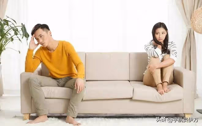 母親為逼女婿放棄陪嫁,讓我跟其他男人談戀愛,事後丈夫十分感激