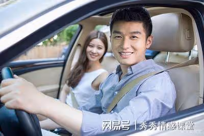 和男閨蜜旅遊,婆婆住院她拒絕回來,丈夫:是該讓你付出代價