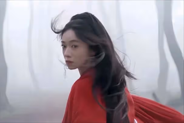 《墨雨雲間》陣容強大,角色鮮明,瘋批帶感,有成爆款潛質