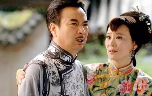 搭檔都是當紅男星的台偶劇「女王」,新劇竟然演楊超越吳謹言母親
