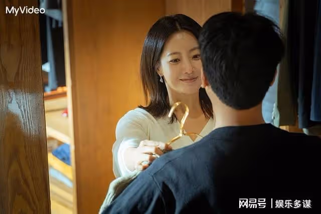 韓劇《我們,家》金喜善揭開家庭黑暗秘密,婆婆竟是殺夫兇手?