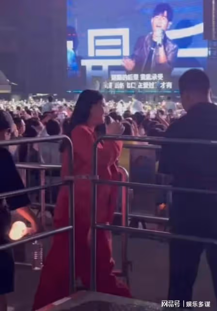 李湘王岳倫合體帶王詩齡看周杰倫演唱會!座位曝光:人脈真不一樣