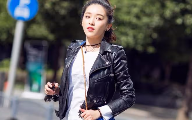 闞清子再談「大海」,情感釋懷引關注,展現堅強樂觀新態度
