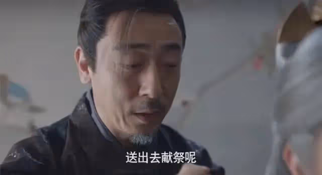 她演完武則天24年後又演《慶餘年2》，一個眼神就嚇呆「李豐田」