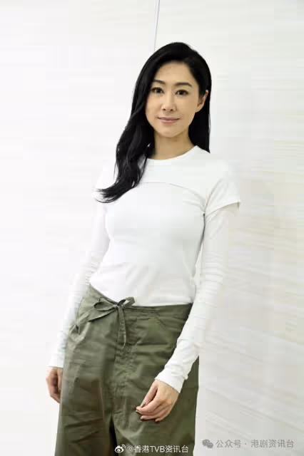 42歲胡定欣人生觀改變努力篩選朋友！單身好幸福乜都有