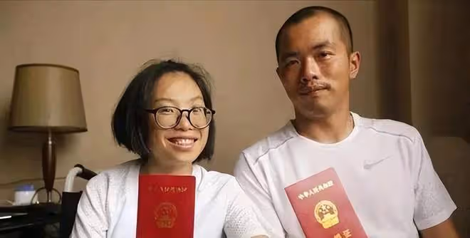回顧:廣西小伙帶200元,帶絕症女友窮游中國,現在二人怎麼樣了