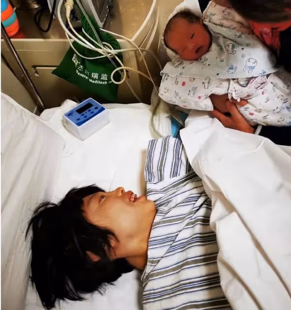 回顧:廣西小伙帶200元,帶絕症女友窮游中國,現在二人怎麼樣了
