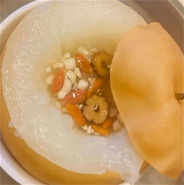 川貝燉冰糖雪梨原來這麼簡單,在家就能做,原汁原味