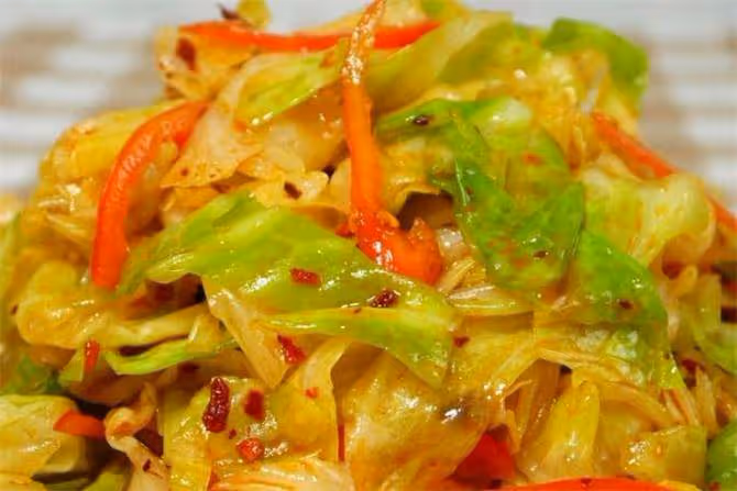 包菜怎麼涼拌才好吃?老廚師拿手涼拌包菜,每桌必點,湯汁都不剩