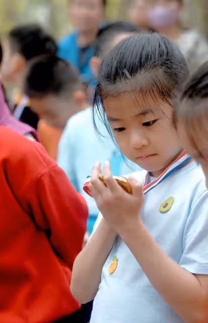 8歲醒醒高清正臉曝光，似汪峰翻版！還是跟森林北再生幾個女兒吧