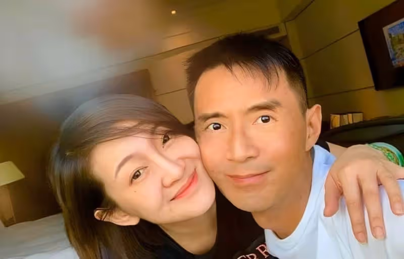 恭喜!香港男星林利被曝復婚,因不願行房與小14歲妻子鬧矛盾