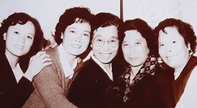 原來她早已去世！經歷兩段不幸婚姻，53歲離世兩任老公都拒絕葬禮